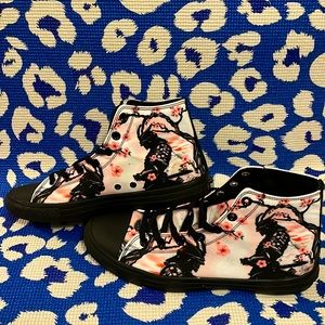 Hightop sneakers new never worn but no tags